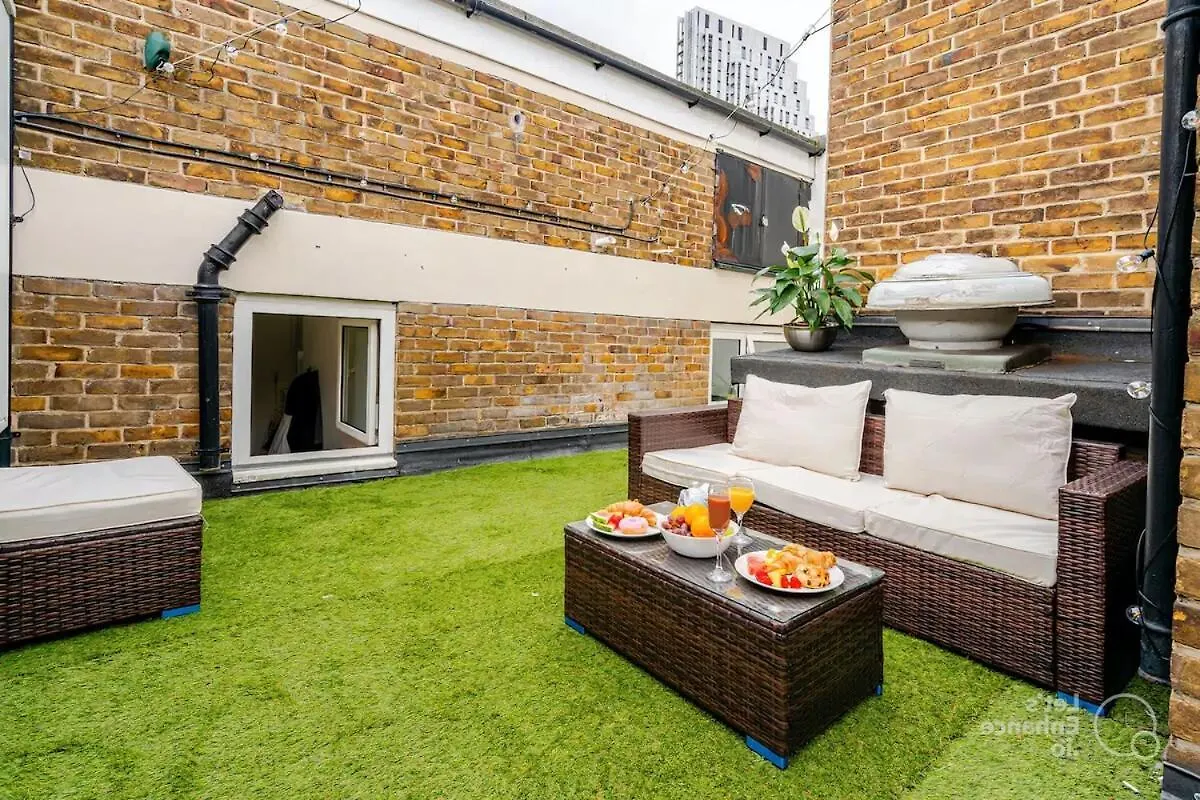Rooftop Apartment By Keyhol Holidays London